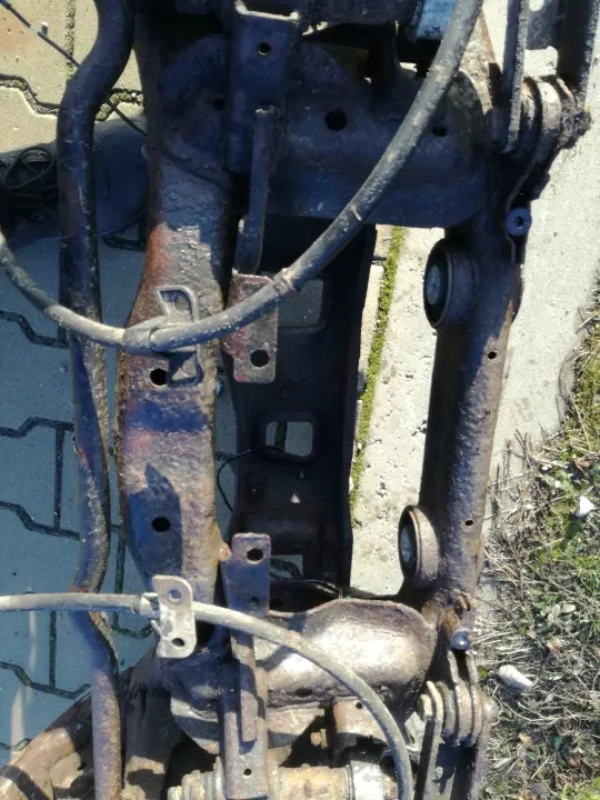 Viga suspensión trasera OEM VOLVO XC90 I 2002-2014 image 8