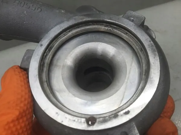Carcasa Turbo OEM 55243431 para 0.9 TwinAir 86CV image 9