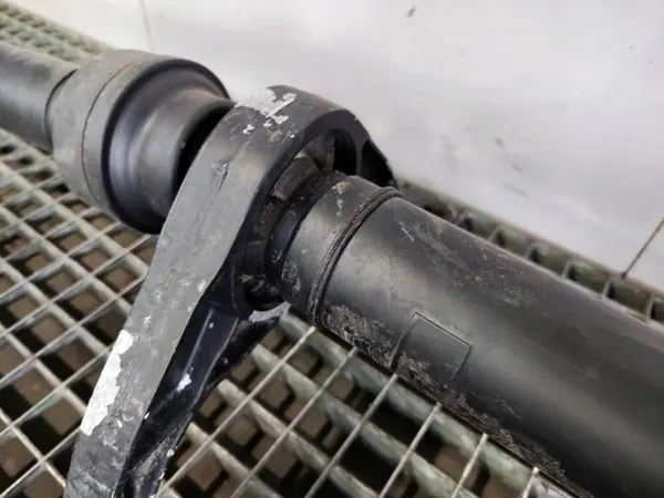 Drivaxel VW Passat B7 Alltrack 4x4 2.0 TDI image 4