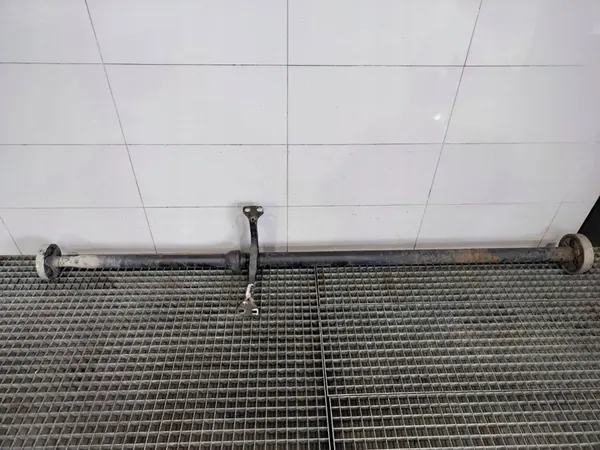 Drivaxel VW Passat B7 Alltrack 4x4 2.0 TDI image 7