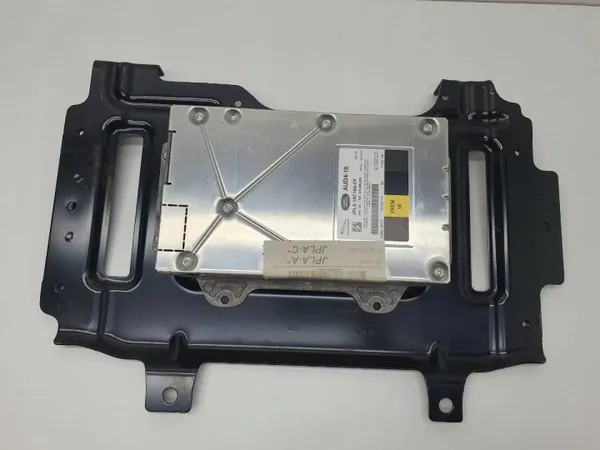 Amplificateur Audio OEM JPLA-19C164-CF Range Rover Sport II image 2