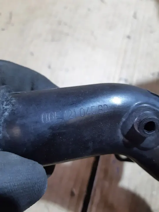 AUDI Q7 4L 3.0 TFSI Vesiputki 06E121045BD image 6