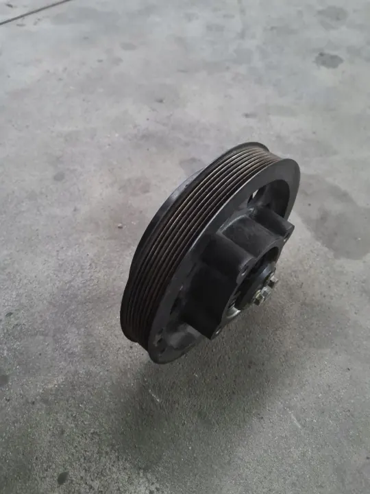 OEM GC46 8609 BA Tuuletinhihnapyörä Ford F-MAX 500 image 4