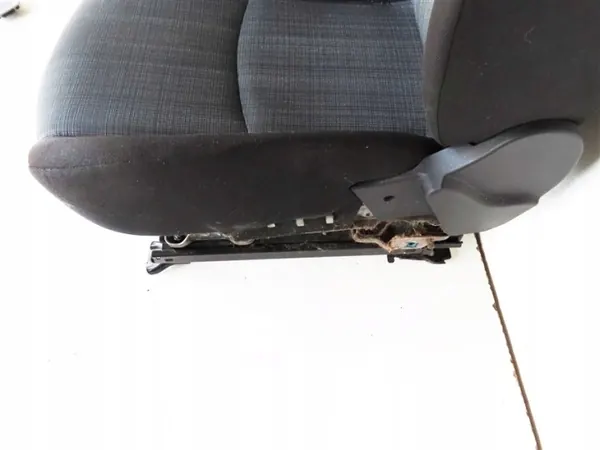 Siège avant droit OEM HSGSFWRRW4262782-WJJ Kia Ceed image 4