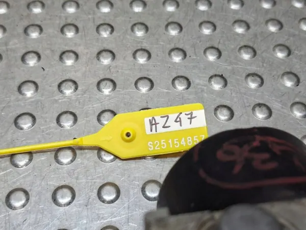 Pompe ABS OEM 44510-0D110 pour Toyota Yaris II image 7