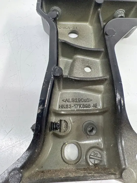 Etupuskurinvahviste OEM HK8317K898AE Jaguar image 5