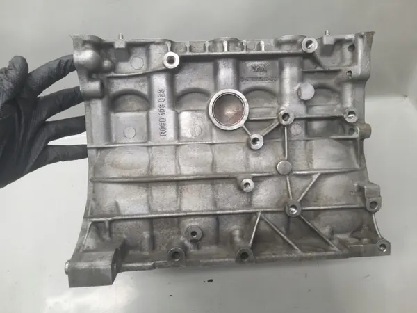 Bloque Motor OEM R06D103023 2.0L 20V para VW/Audi image 4