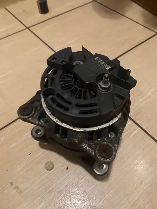 Vaihtovirtageneraattori Nissan Primastar I 1.9 DCI image 3