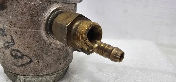 Kraftstoffpumpe Audi / Skoda / Seat / Volkswagen - 03C127026C image 5