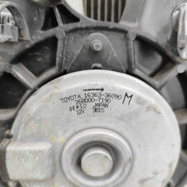 Pièce refroidissement Lexus RX OEM 1220721122 - 3.5L 2018 image 9