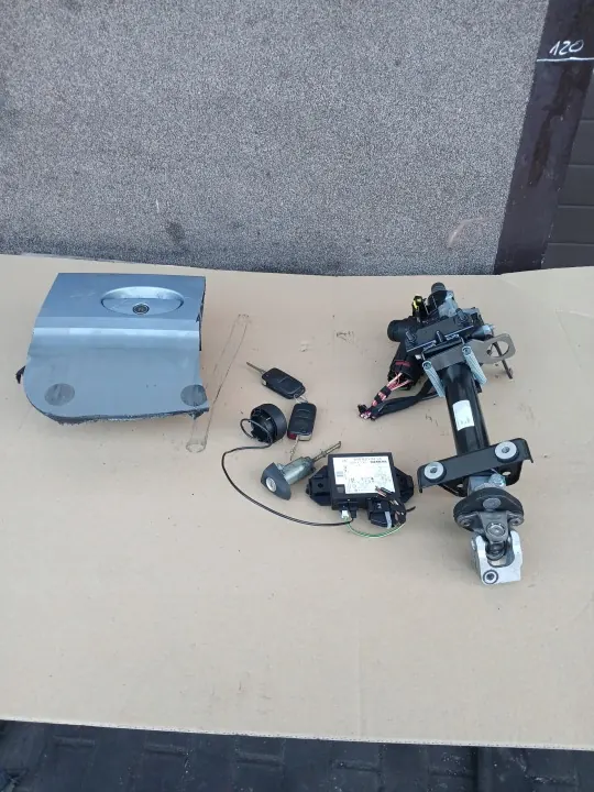 OEM STACYJKA WKŁADKI KLUCZYKI Zündschloss Mercedes W168 image 2