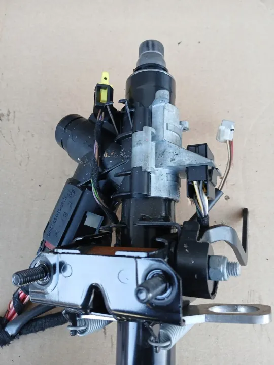 OEM STACYJKA WKŁADKI KLUCZYKI Zündschloss Mercedes W168 image 4