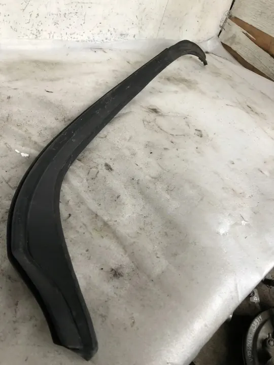 Extremo de guardabarros Volvo V90 II OEM 32274034 - Usado image 3
