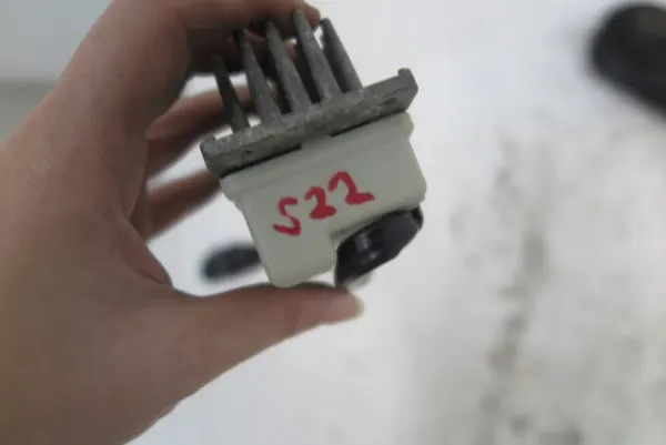 Volkswagen OE Weerstand 3D0907521 image 3