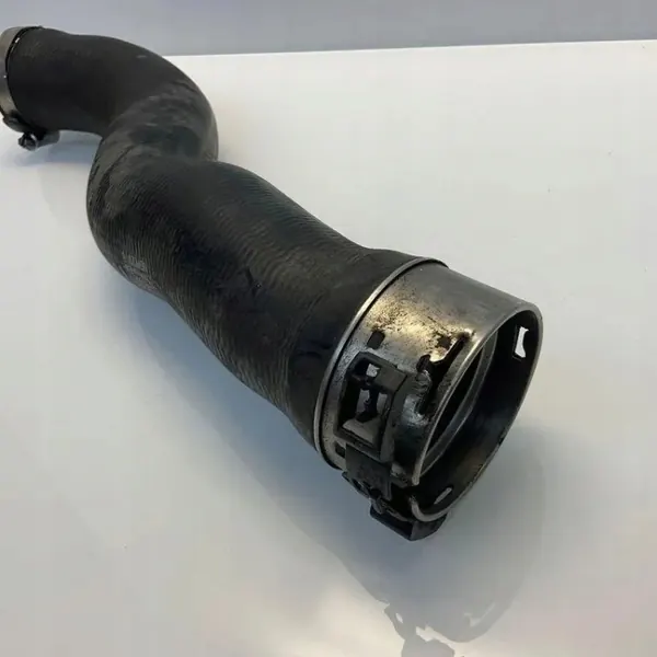 Intercooler-Rohr OEM 7P5145994B für Porsche Cayenne image 3
