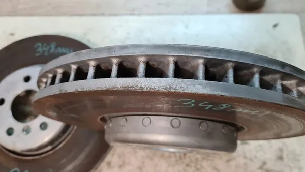 BMW Bremsensatz 348mm 345mm OE 34116891273 34116891274 image 5