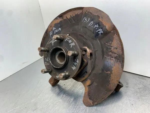 Manga roda dianteira Subaru OE FBZ24666 - Usado image 3