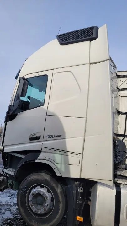 Volvo OE complete cabine FH4 Globetrotter XL image 3