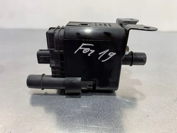 Subaru Forester SK 2024 Koolstoffilter OEM 42084FL230 image 3