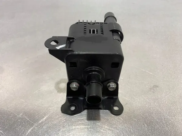 Subaru Forester SK 2024 Koolstoffilter OEM 42084FL230 image 5