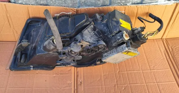 Xenon Oikea Ajovalo Skoda Superb B5 2001 image 2