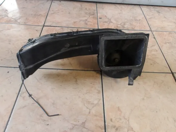 VW Golf II Gebläse OEM 191819021 mit Kanal image 4