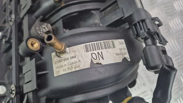 Coletor de admissão OEM 0280600063 para Opel Corsa D 1.2 image 9