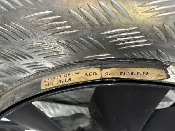 MERCEDES S W140 C140 CL V8 Tuuletin 1991-1998 0015000593 image 3