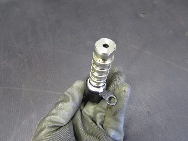 Phasenventil OEM 7030100250 für Hyundai i30 II image 5