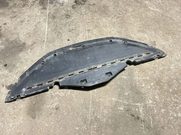 Capa do para-choque dianteiro Jaguar XF X250 2012 image 2