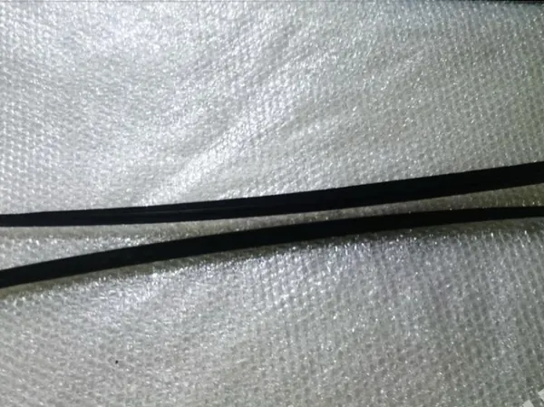 Audi A8 D5 ikkunanraapimisliuska OEM 4N0854327 image 2