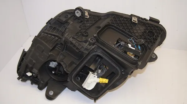 MERCEDES C W205 LIFT MULTIBEAM LINKS RECHTS LAMP image 8