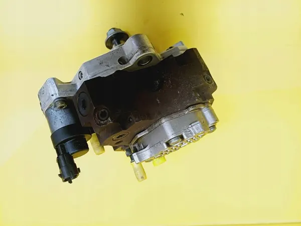 Brandstofpomp Renault Laguna II 2.2 DCI 8200170377 / 0445010033 image 9