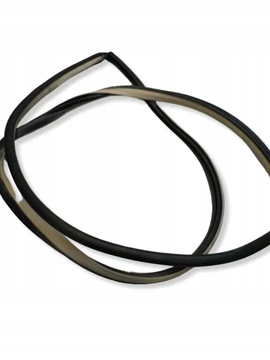 Junta puerta trasera izquierda Infiniti G37 OEM 13232 image 2