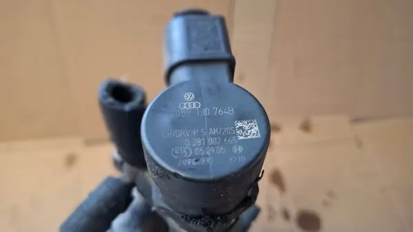 OEM 059130090J 0281002665 Rail Audi A6-C6 image 3