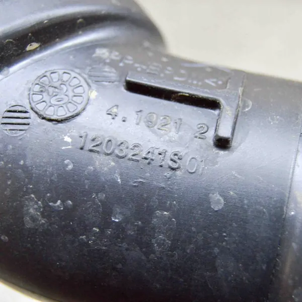 Opel Grandland X 2020 Luftansaugrohr image 7