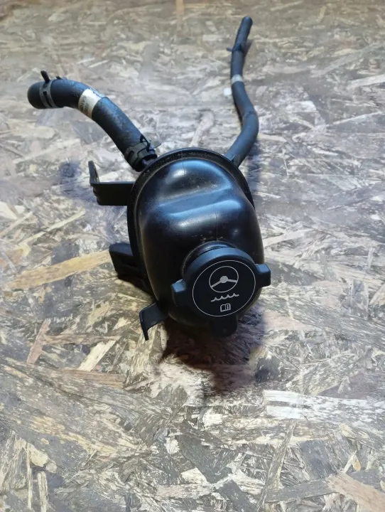 Cadillac CTS II stuurbekrachtigingsreservoir OEM 25878785 image 2