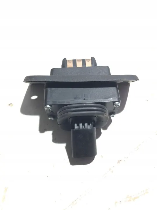 Contato da porta traseira direita Volkswagen Transporter T5 image 2