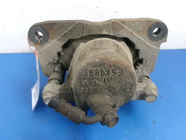 TOYOTA RAV4 II LIFT 4X4 2.0D4D Etu Jarrusatula Oikea OEM 01 image 3