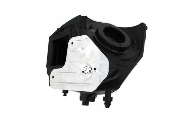 AUDI A4 A5 Luchtfilterhuis 8W0133837P 2.0 TDI image 2