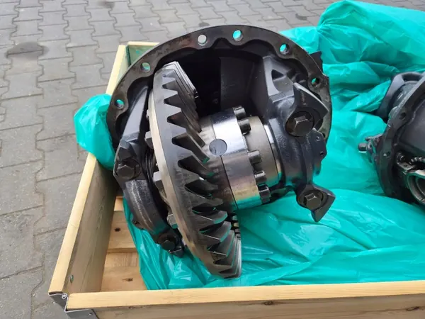 SCANIA R660 R665 Achsdifferential 3.42 41/12 image 4