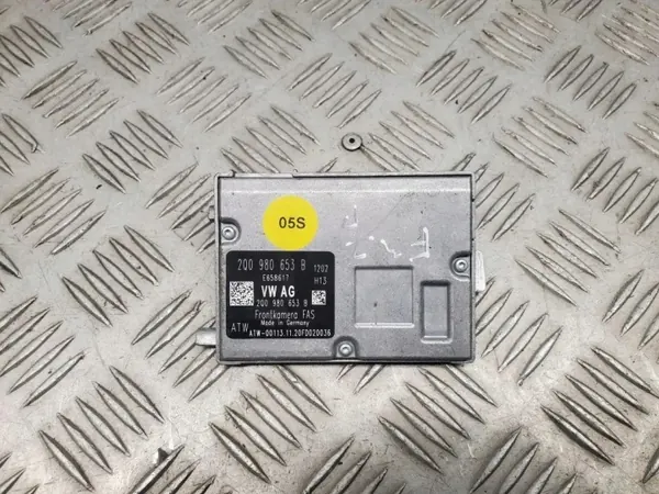 Câmera assistente de faixa Audi Q3 83A OEM 2Q0980653B image 3