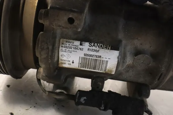 Compressore A/C Renault Kangoo II 2017 OEM 926002783R image 7