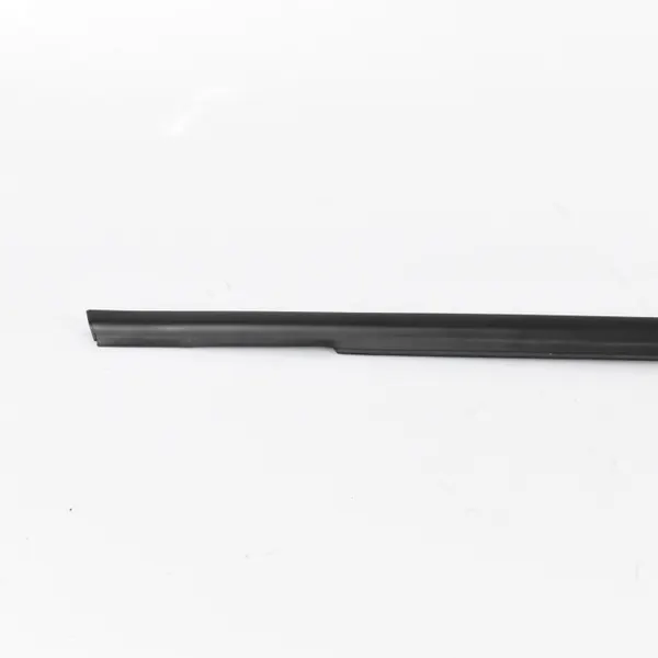 OEM 83210-Q0000 Vasen Takaovi Kaavin Hyundai i20 image 8