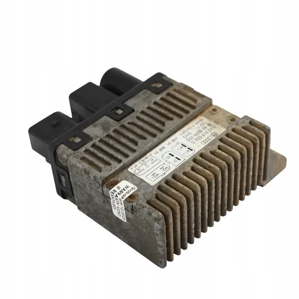 Module de Contrôle du Ventilateur de Refroidissement VW Transporter T5 7H0919506D image 9