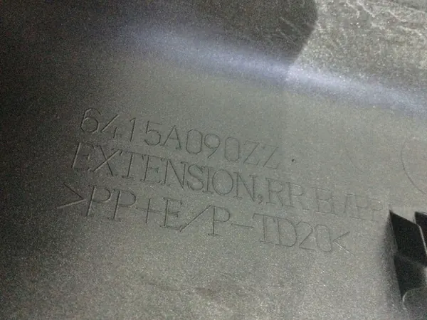 Mitsubishi Outlander Bakre Stötfångar Trim 6415A090ZZ image 8