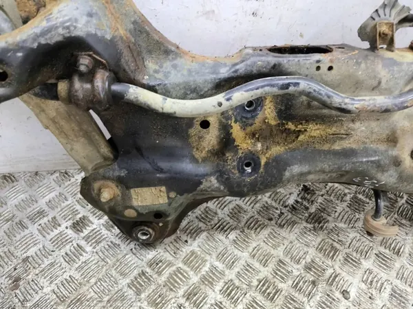 Sous-cadre avant Hyundai i40 2013 OEM AMD132849 image 3