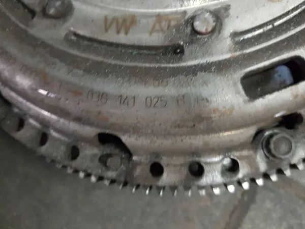 2005 Skoda Octavia Mk2 Conjunto de embreagem 03G141025H image 4