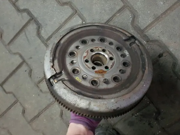 2005 Skoda Octavia Mk2 Conjunto de embreagem 03G141025H image 6