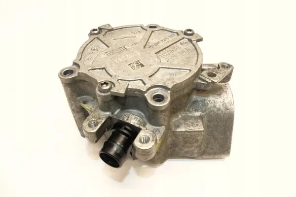 Vacuümpomp OEM 06L145100L voor VW Golf VII R 2.0 TFSI image 2